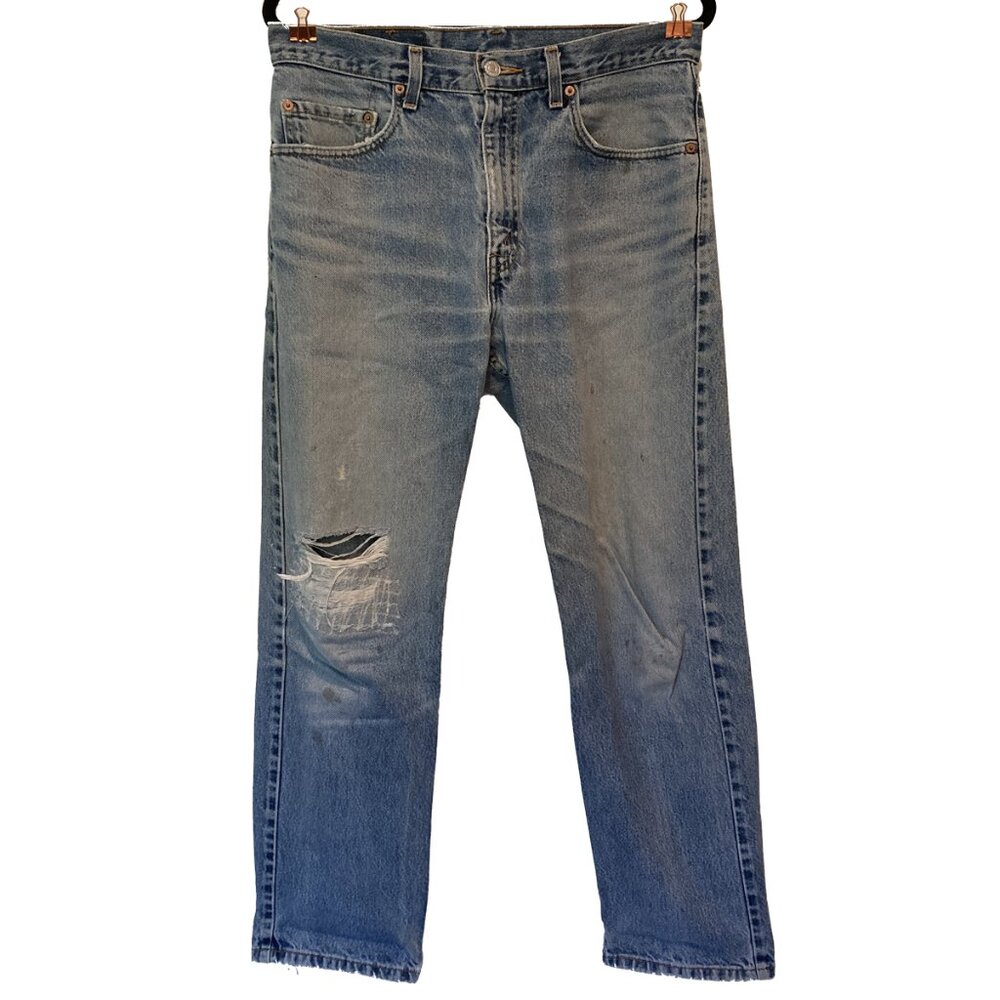 Levi 505 straight leg jeans with ripped knee 33x30